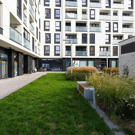 Superapart Sternicza 43 - Parking * وارسو