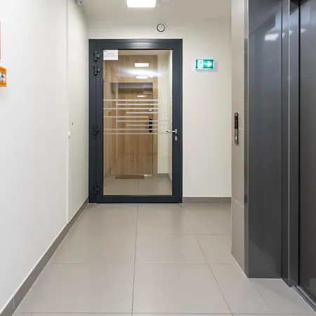 Superapart Sternicza 43 - Parking